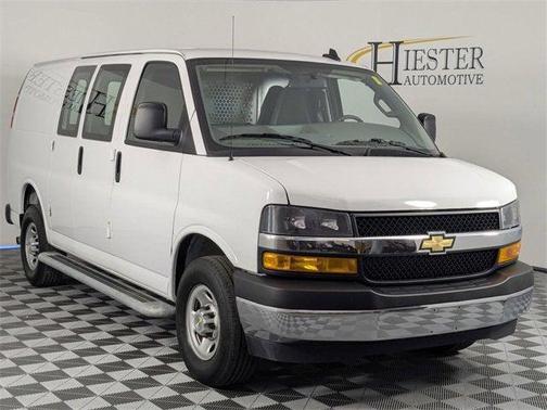 2024 Chevrolet Express 2500 RWD 2500 Regular Wheelbase WT