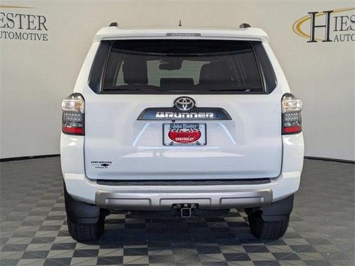2024 Toyota 4Runner TRD Off Road
