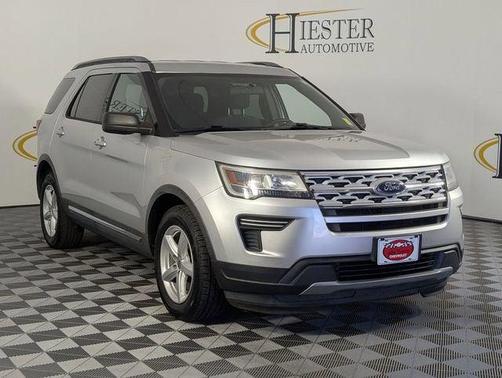 INGOT SILVER METALLIC 2019 Ford Explorer XLT