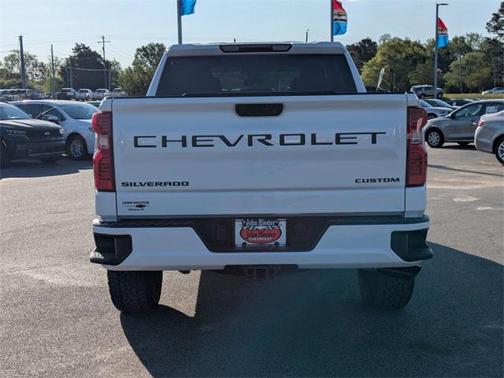 2025 Chevrolet Silverado 1500 Custom