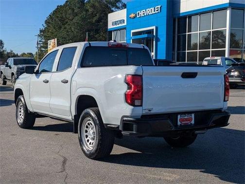 2025 Chevrolet Colorado WT