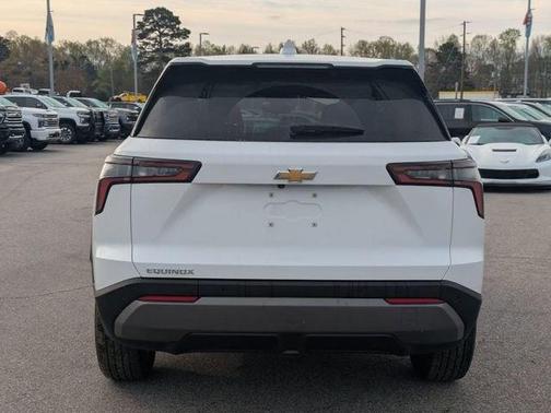 Summit White 2026 Chevrolet Equinox 1LT