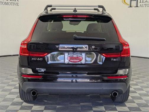 2018 Volvo XC60 T6 Momentum