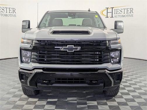 2025 Chevrolet Silverado 2500 Custom