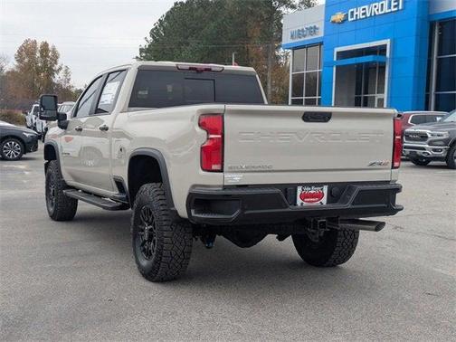 2026 Chevrolet Silverado 2500 Crew Cab, Standard Bed, XR2, 4WD