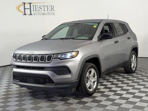 Billet Silver Metallic Clearcoat 2023 Jeep Compass Sport