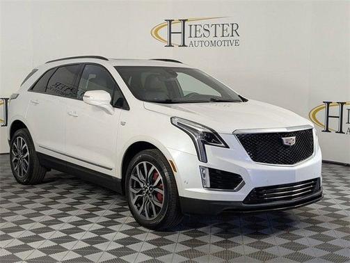 2023 Cadillac XT5 Sport