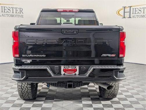 2024 Chevrolet Silverado 2500 4WD Crew Cab Standard Bed ZR2