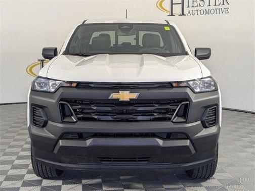 2025 Chevrolet Colorado WT