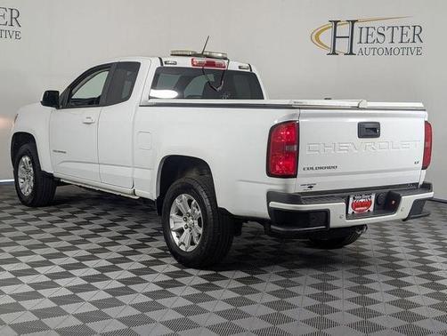 Summit White 2022 Chevrolet Colorado LT