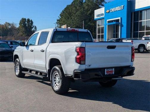 2025 Chevrolet Colorado WT