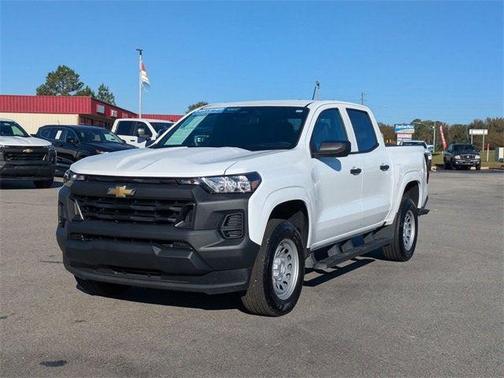2025 Chevrolet Colorado WT