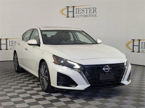 2023 Nissan Altima 2.5 SL