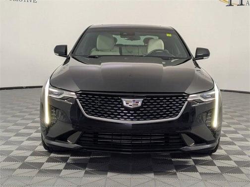 2022 Cadillac CT4 Luxury