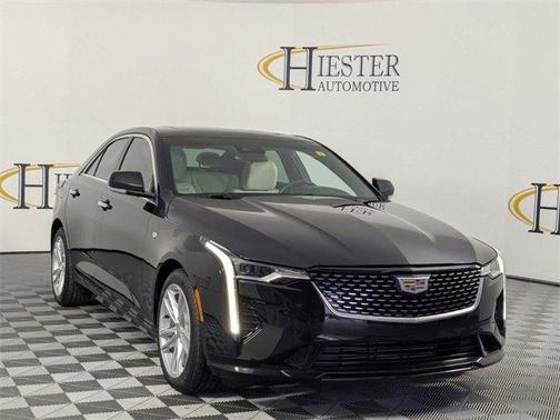 2022 Cadillac CT4 Luxury