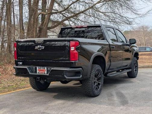 Black 2026 Chevrolet Silverado 1500 ZR2