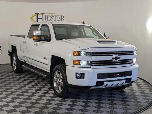Summit White 2017 Chevrolet Silverado 2500 LTZ