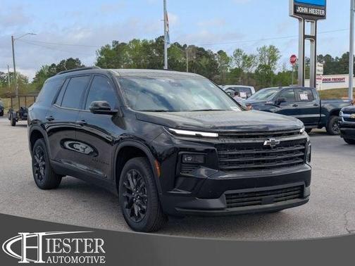 Mosaic Black Metallic 2026 Chevrolet Traverse LT