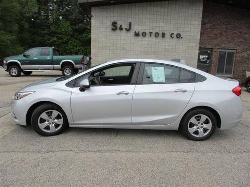 2017 Chevrolet Cruze LS
