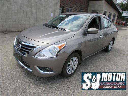 2017 Nissan Versa 1.6 SV