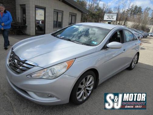 2012 Hyundai SONATA SE