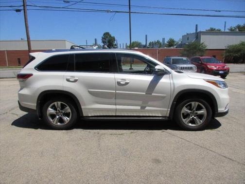 2016 Toyota Highlander Limited
