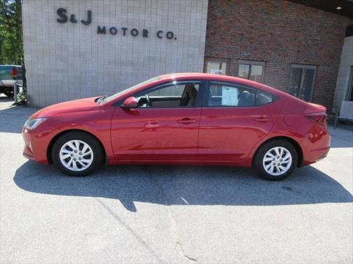 2019 Hyundai ELANTRA SE