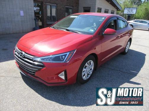 2019 Hyundai ELANTRA SE