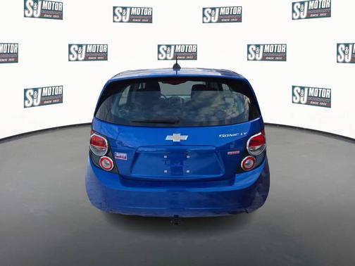 2016 Chevrolet Sonic LT