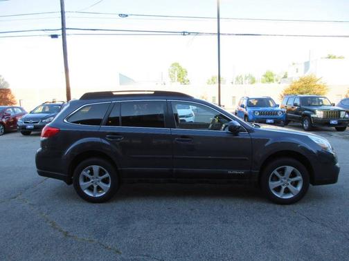 2013 Subaru Outback 2.5i Premium