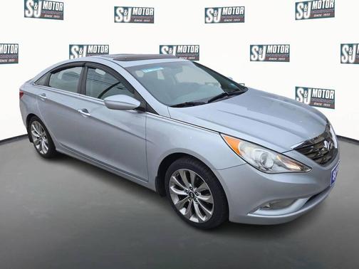 2012 Hyundai SONATA SE