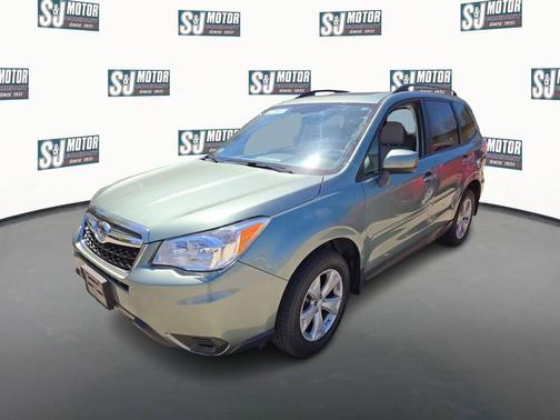 Jasmine Green Metallic 2016 Subaru Forester 2.5i Premium