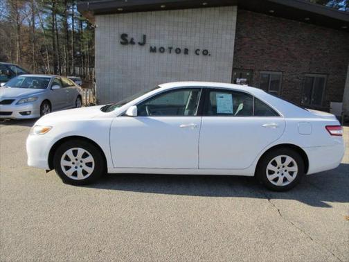 2011 Toyota Camry LE