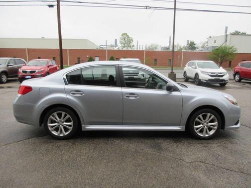 2014 Subaru Legacy Base