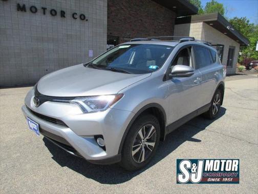 2017 Toyota RAV4 XLE