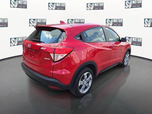 Milano Red 2018 Honda HR-V LX