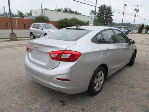 2017 Chevrolet Cruze LS