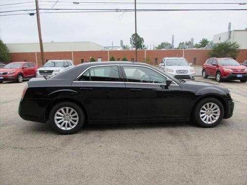 2014 Chrysler 300 S