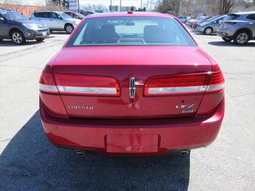 2012 Lincoln MKZ Base