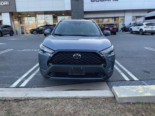 2023 Toyota Corolla Cross LE