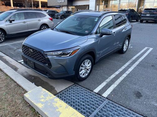 2023 Toyota Corolla Cross LE