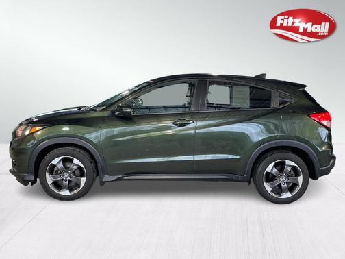 Photo 4 of 51 of 2018 Honda HR-V EX