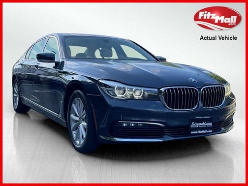 2018 BMW 740 740i