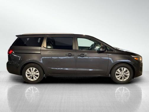 2018 Kia Sedona LX