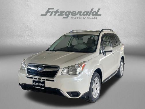 Crystal White Pearl 2016 Subaru Forester 2.5i Premium