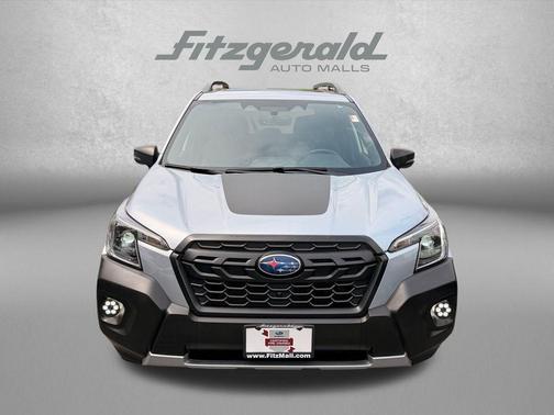 Ice Silver Metallic 2022 Subaru Forester Wilderness
