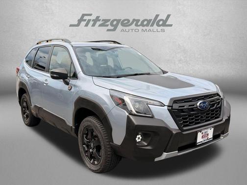 Ice Silver Metallic 2022 Subaru Forester Wilderness