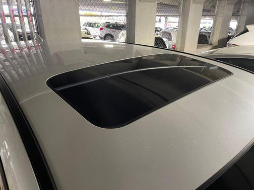 Platinum White Pearl 2022 Honda CR-V AWD EX-L