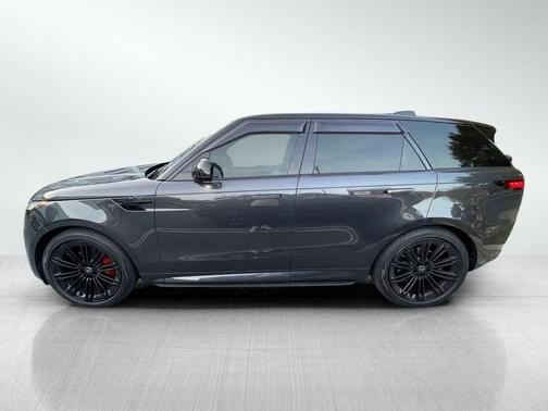 2024 Land Rover Range Rover Sport SE