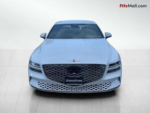 2023 Genesis Electrified G80 Base